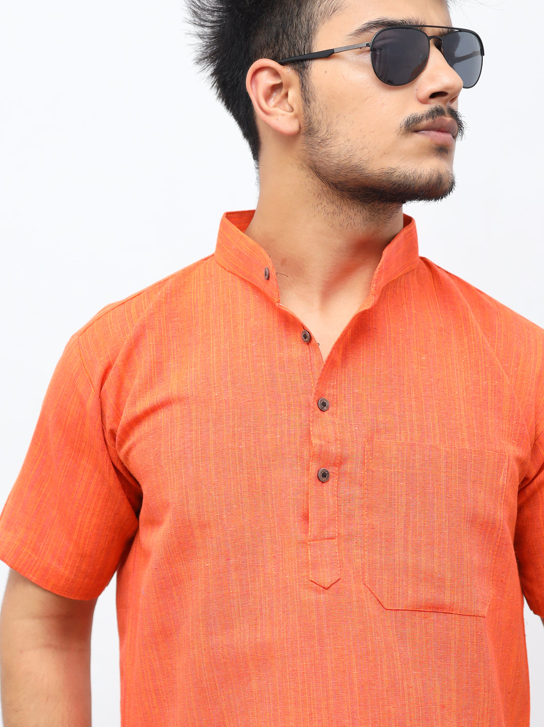 Men's Thread Lines Short Half Sleeves Kurta