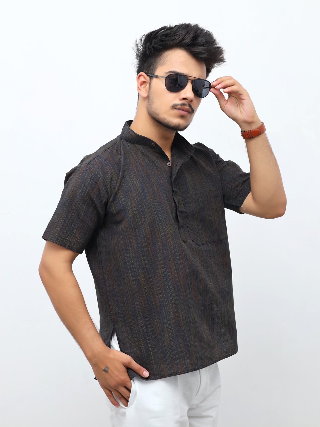 Men's Thread Lines Short Half Sleeves Kurta