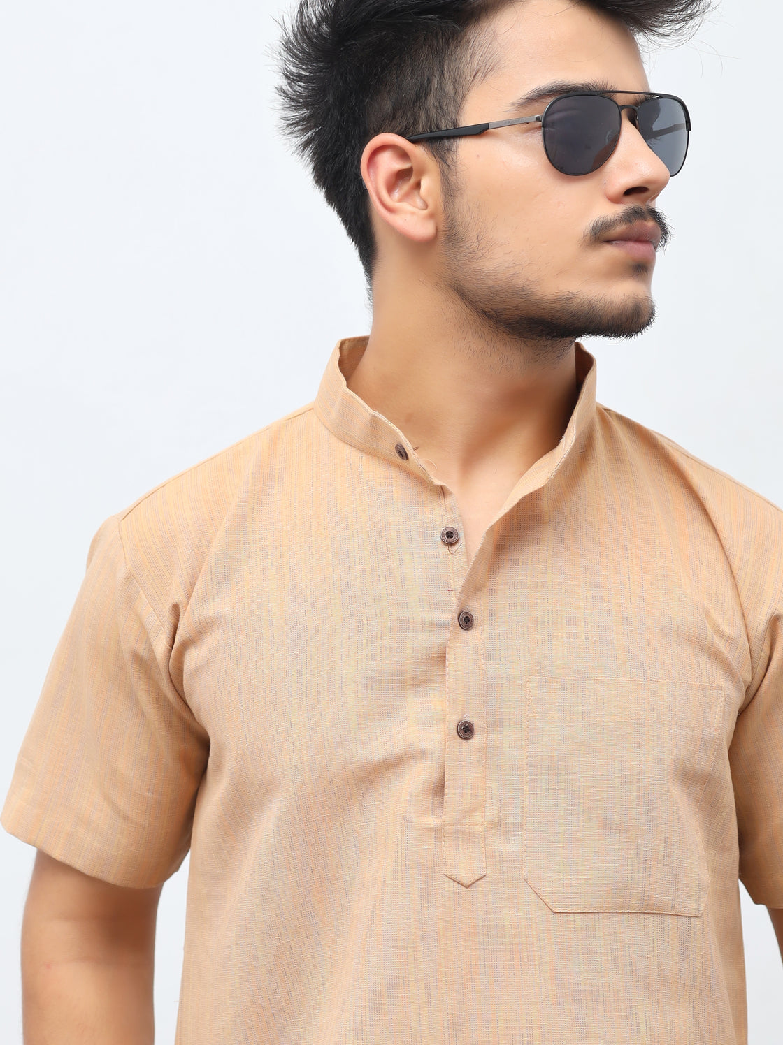 Men's Thread Lines Short Half Sleeves Kurta
