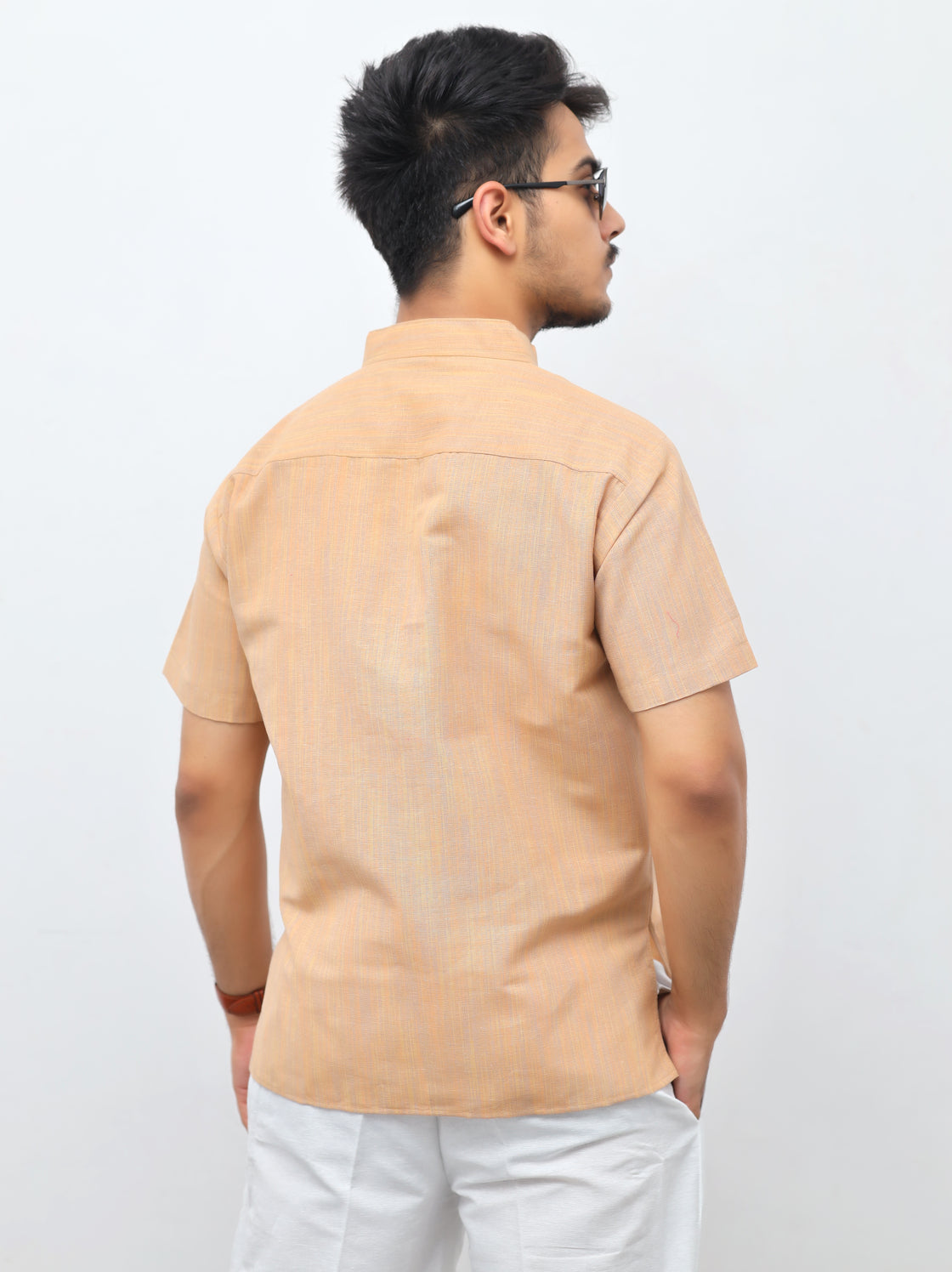 Men's Thread Lines Short Half Sleeves Kurta